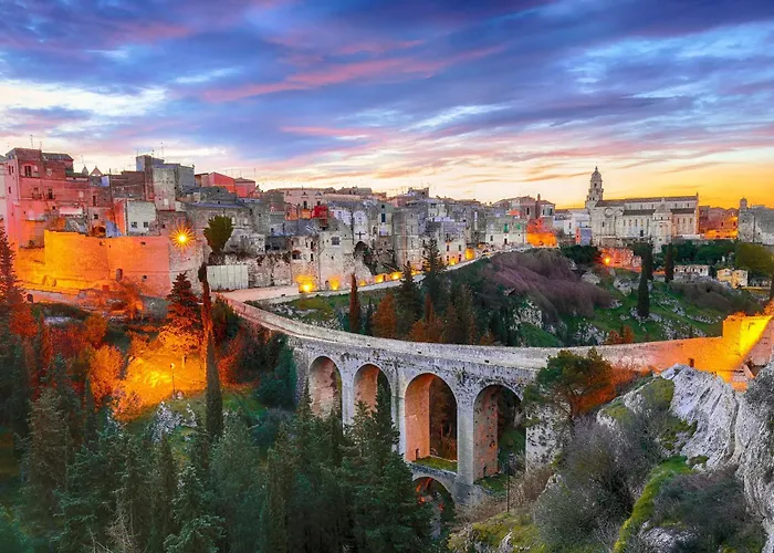 Opera グラヴィーナ・イン・プーリア