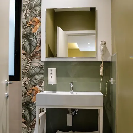 Ξενοδοχείο Opera Γκραβίνα